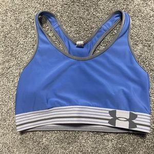 Under Armour heat gear sports bra size medium